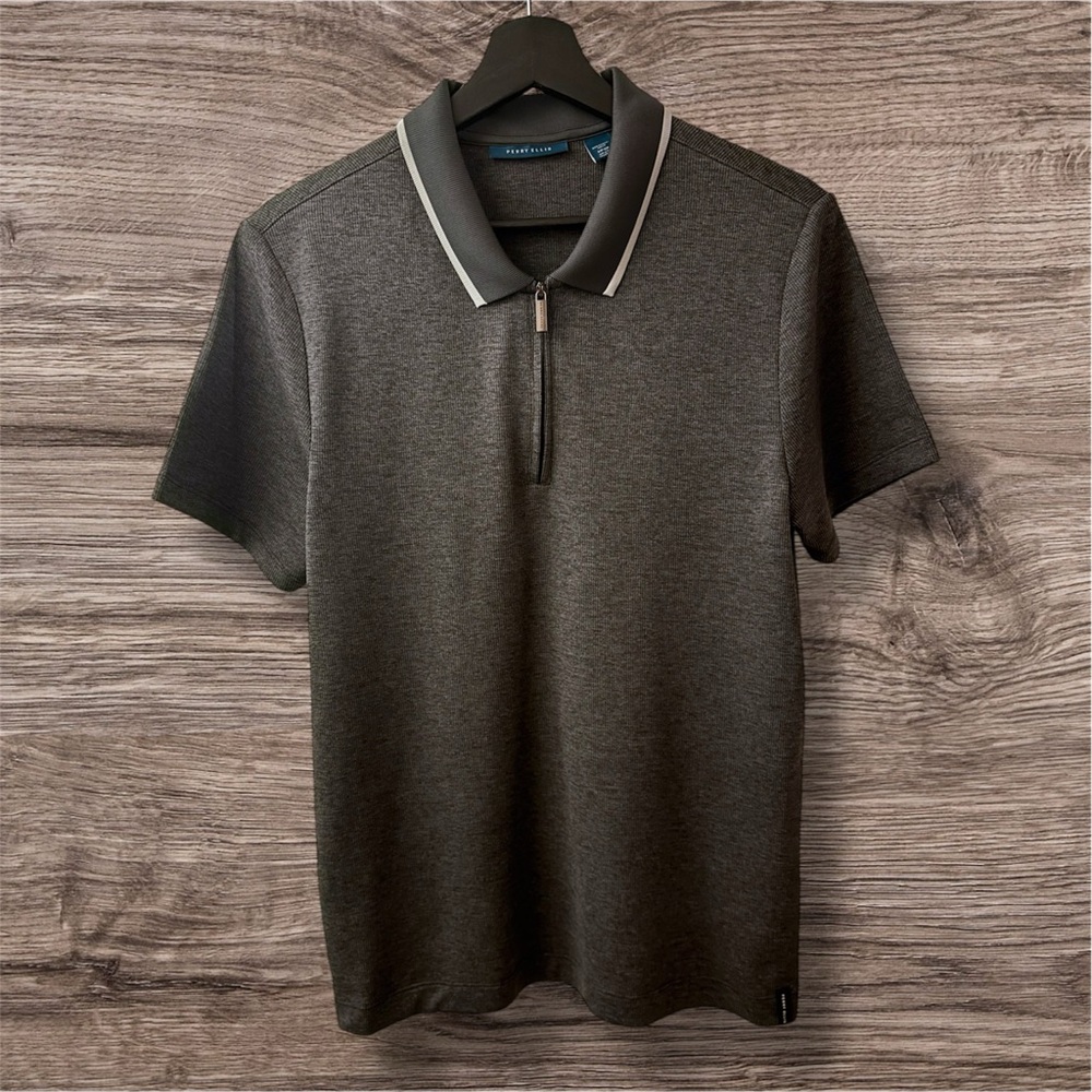 Perry Ellis 1/4-Zip Polo (S)